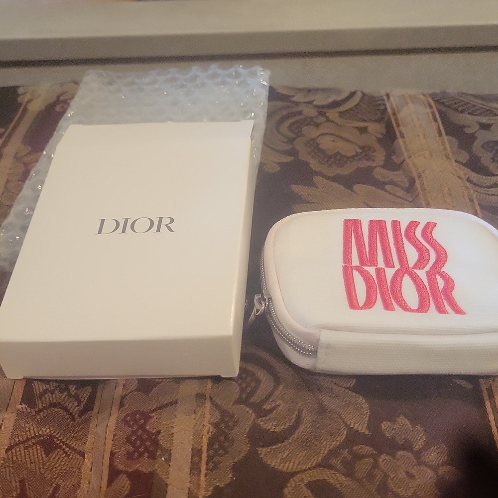 Miss Dior Duo Mini Bag White Pink Boxed Three Samples Plus Sending Extra Ones - Picture 4 of 9
